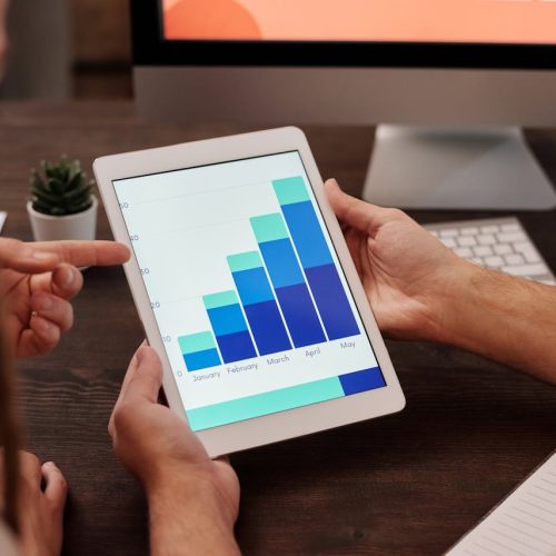 La Importancia de un Análisis Competitivo en SEM