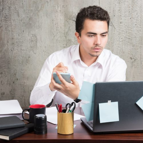 Por Qué Tu Empresa Necesita un Freelancer SEM para Superar a la Competencia